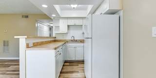 Green Oaks Apartments Gallery 13