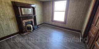 906 Putnam Avenue Gallery 1