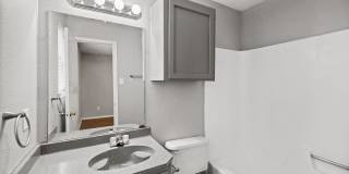 Awesome open Studio Apartments Close to Downtown Gallery 16