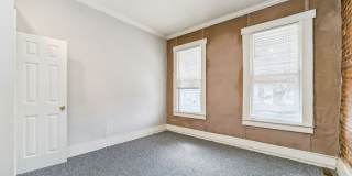 2503 McCulloh Street Gallery 16