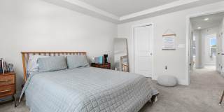 10893 DRUMMOND Place Gallery 14