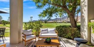 54109 Oak Hill Gallery 1