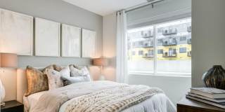 501-31 N COLUMBUS Boulevard Gallery 15