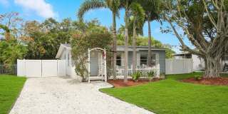 601 N Pennock Lane 601 N Pennock Lane Gallery 1