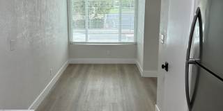 442 Smith Avenue Gallery 15