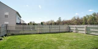 For Rent-4BDRM, 2.5BA Home in Ashwood Gallery 60