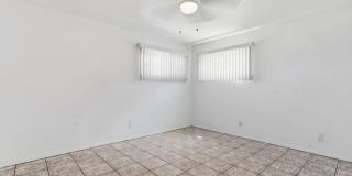 157 CHERRY Street Gallery 22
