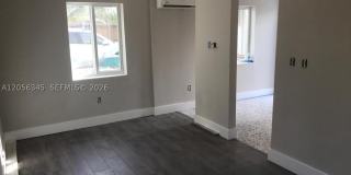 1700 NW 22 CT Gallery 4