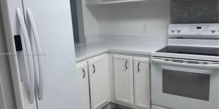 9410 Live Oak Pl Gallery 1