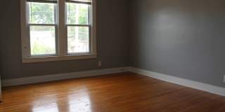 1710 6th Street Gallery 12