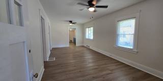 833 Backus Street Gallery 10