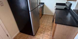 2/2 condo in the heart of Sunnyslope Gallery 6