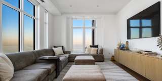 451 E Grand Avenue Gallery 10