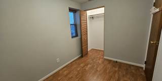 1140 West Barry Avenue Gallery 10