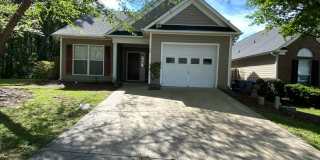 Adorable 3 Bedroom 3 Bath in Preston Green Gallery 1