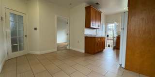1 Bed 1 Bath in Portola Gallery 9