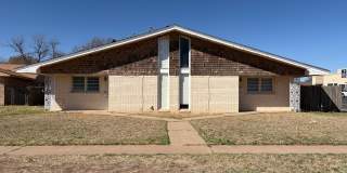 3404 70th Drive 3404 70th Drive Gallery 1