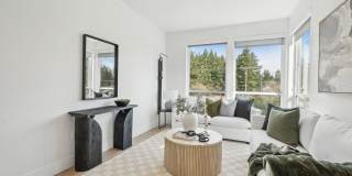 Welcome to Burnside Bluffs – Your New Urban Retreat! Gallery 153