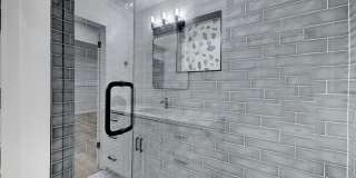 Top of the line 6 bed in West Campus!!! 1913!!! Gallery 14