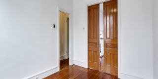 243 KRAMS Avenue Gallery 15