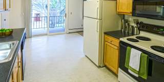 Clover Park Apartments Gallery 9