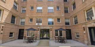 1635 W Chase Ave Gallery 15