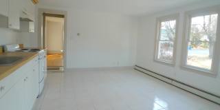 83 Main Street Gallery 14