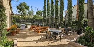 506 S Melrose Street Gallery 34