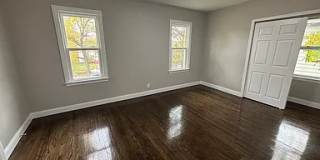 366 Taft Place Gallery 13
