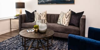 44 Washington Gallery 57