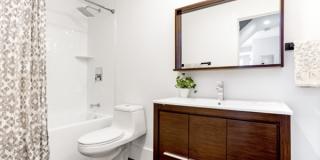 10 Brook Street - 1 Gallery 7