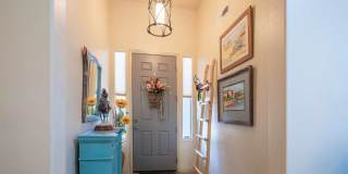 Beautiful pet friendly 4 bedroom home-AVAILABLE TODAY! Gallery 4