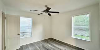 Viewable August 15th!  Pets Accepted! Gallery 15