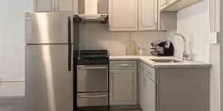 White Palace Gallery 22