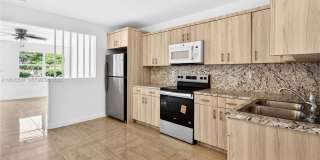 1350 NE 149th Street 2, Miami, FL 33161 - 2557 Gallery 3