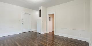 55 Monroe Place Apartments Gallery 4