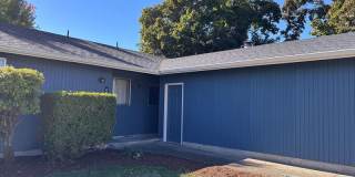 414 49th Loop Gallery 1