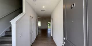 1209 Southstation Place Gallery 20