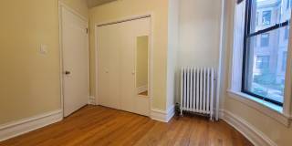 1216 N Dearborn St Gallery 8