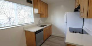 Coming Soon - 2 bedroom, 1 bath with laminating flooring Gallery 2