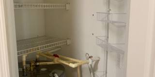"Move In Special" $250 OFF First Month's Rent - Lovely 3 Bedroom 2 Bath Condo Gallery 7