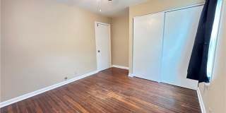 921 Oak Street Gallery 15