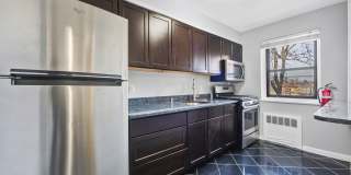 2339 Hudson Gallery 3