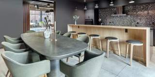 The Winston Gallery 7