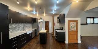 217 Nw 22. 3 bed. 2 bath, 1 car garage w/ storage Gallery 3