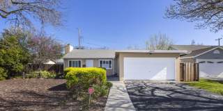 Lovingly Maintained 3 Bed, 1 Bath Home on Quiet Cul-de-Save Gallery 1