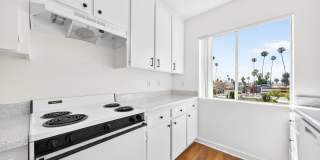 Serrano Apartments - Affordable Housing Gallery 2