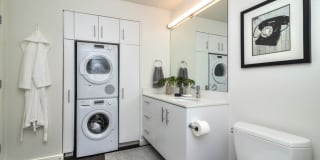 LL Hawkins Gallery 10