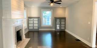 3130 North College Avenue Gallery 18
