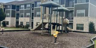 Steeple Chase Farms Apartments - Affordable Housing Gallery 16